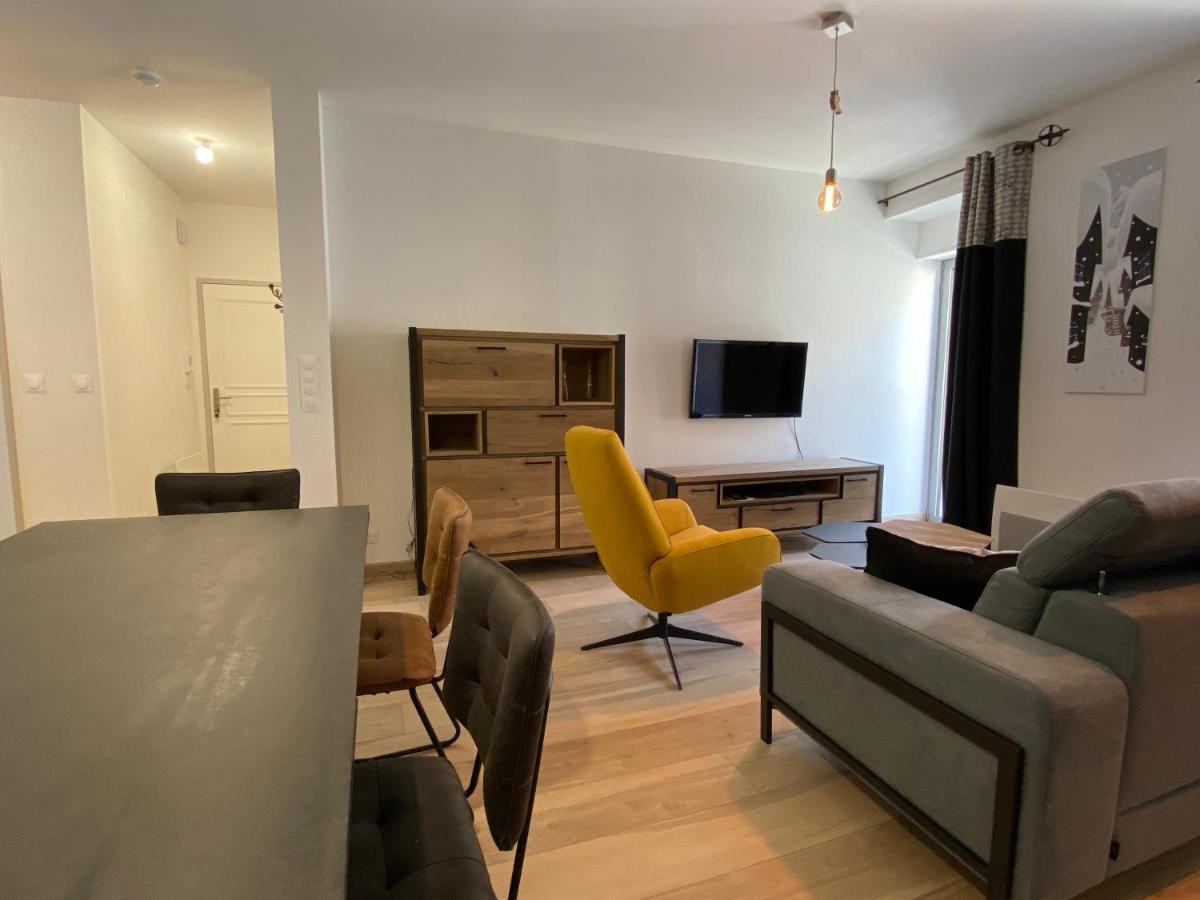 Plein Centre, T3 5P Totalement Renove 55M2. Wifi Διαμέρισμα Cauterets Εξωτερικό φωτογραφία